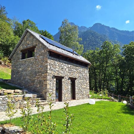 Baita Croh - Villaggio Dei Crodini Кродо Экстерьер фото
